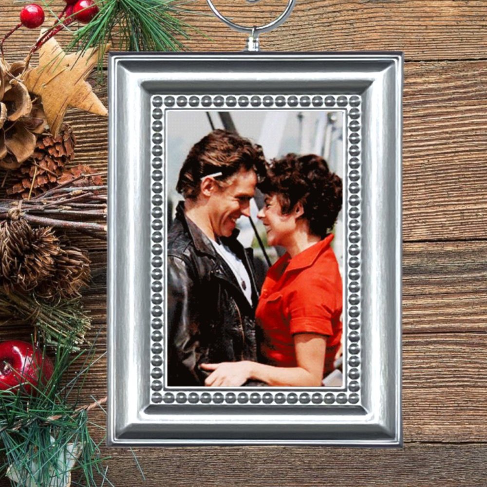Grease Rizzo And Kenickie Retro Movie Memorabilia‎ Christmas Tree Ornament